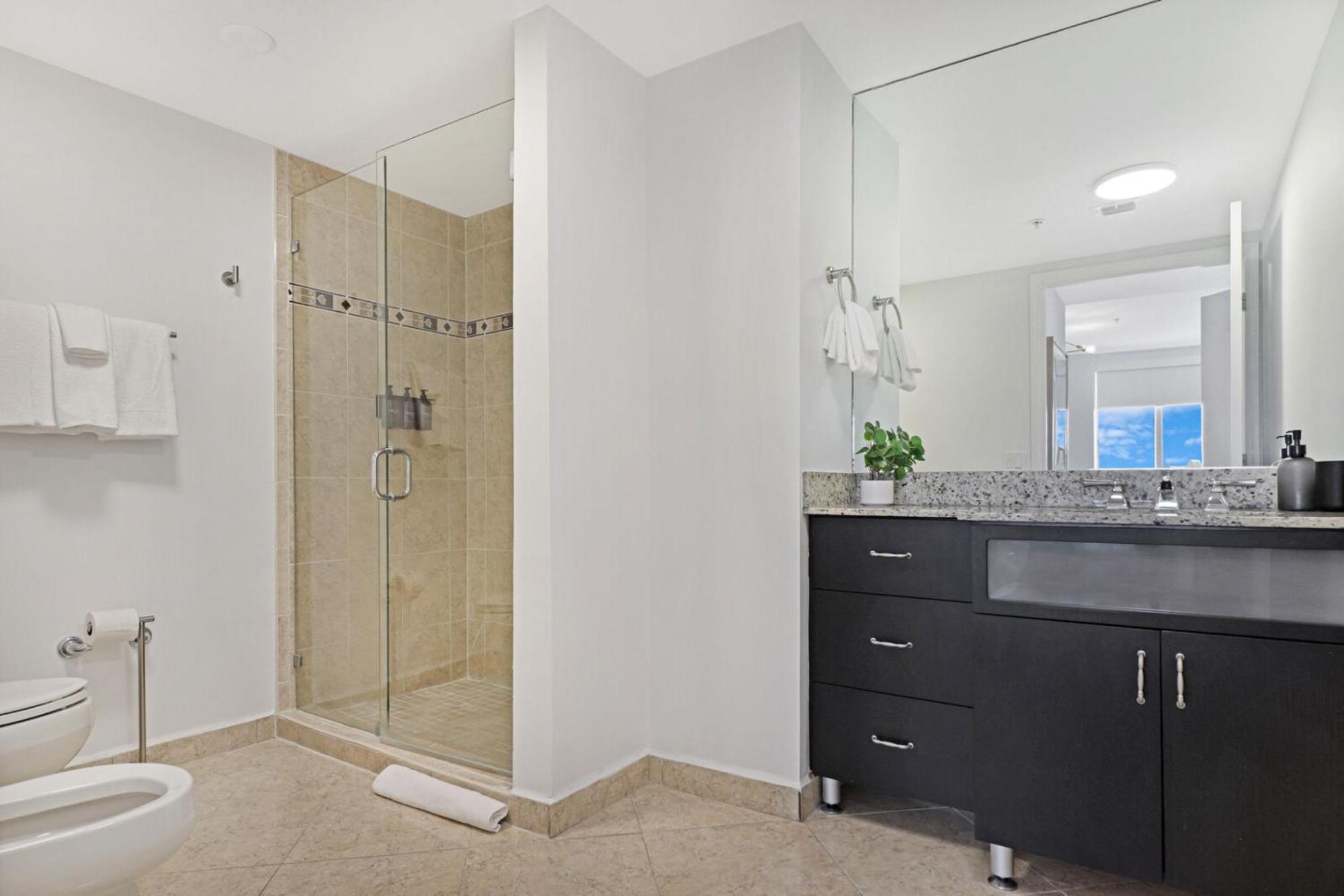 Roami At Sunny Isles Apartment Miami Beach Room photo