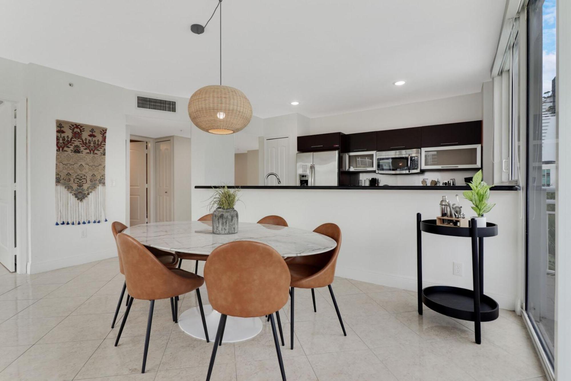 Roami At Sunny Isles Apartment Miami Beach Room photo
