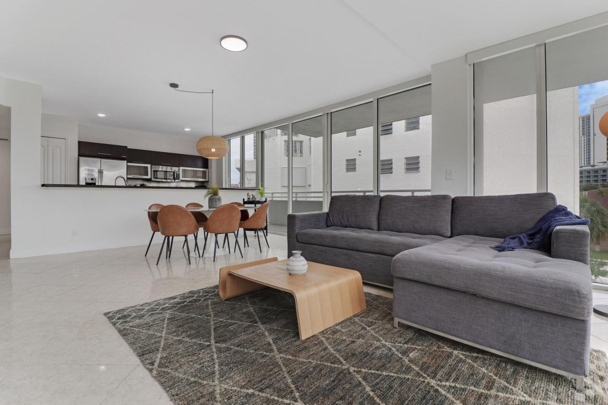 Roami At Sunny Isles Apartment Miami Beach Room photo